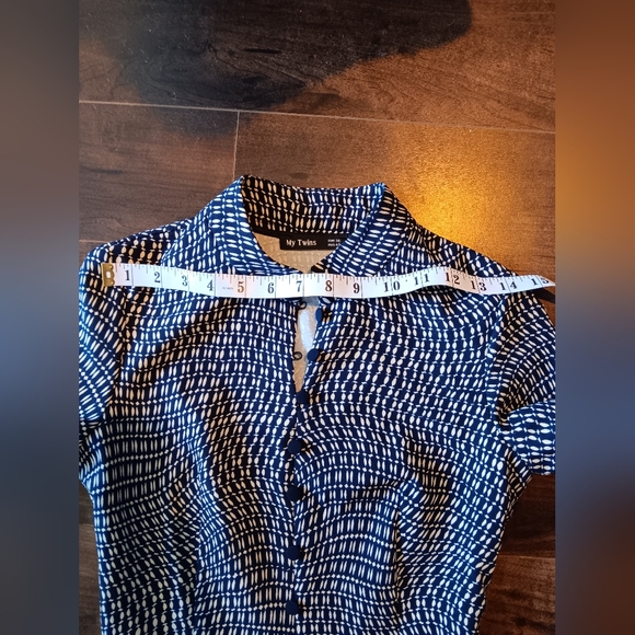 Chic Patterned Dress - Picture 7 of 7